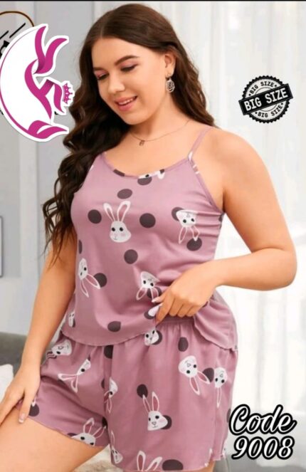 هوت شورت بيج سايز